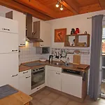 Doppelhaushaelfte Ostseehaus Ii, * 트라센하이드