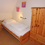 Doppelhaushaelfte Ostseehaus Ii,
