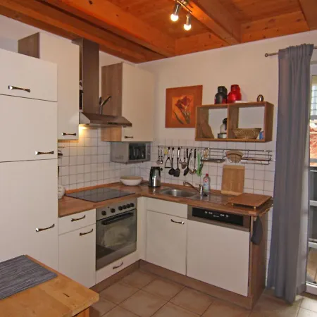 Doppelhaushaelfte Ostseehaus Ii, * 트라센하이드