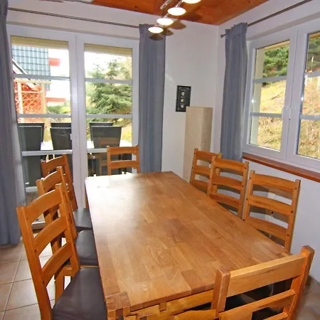 Doppelhaushaelfte Ostseehaus Ii, * 트라센하이드