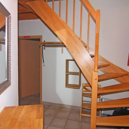 Doppelhaushaelfte Ostseehaus Ii, 펜션 트라센하이드