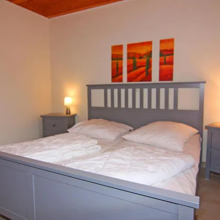 Holiday home Doppelhaushaelfte Ostseehaus Ii,