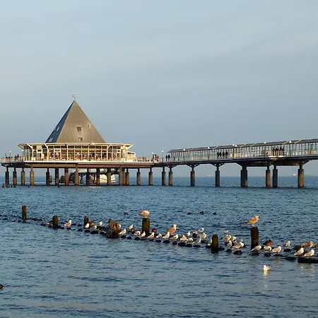 Doppelhaushaelfte Ostseehaus Ii, *